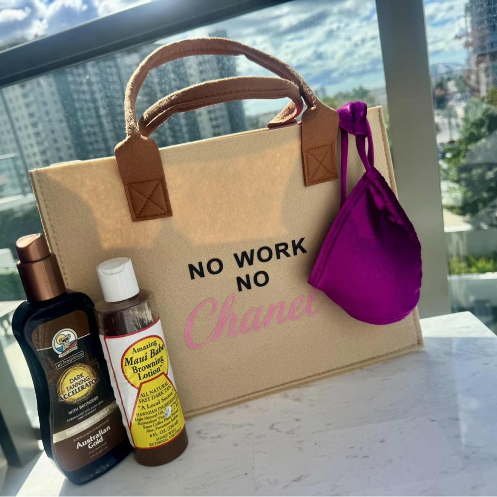 Tote bag